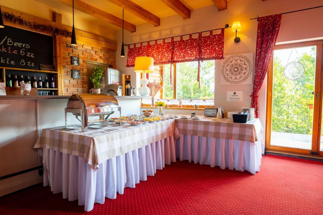Bed and Breakfast Czarna Owca Истебна Экстерьер фото