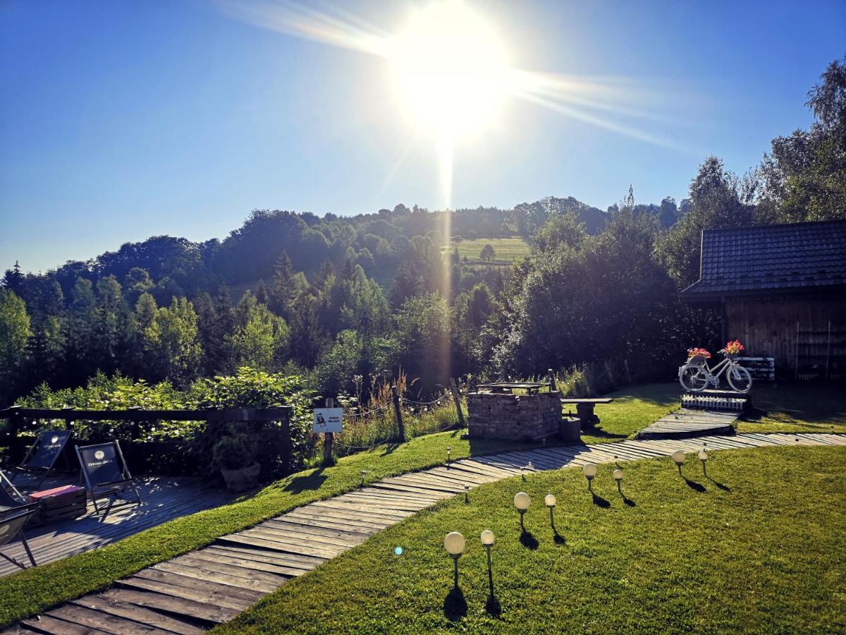 Bed and Breakfast Czarna Owca Истебна Экстерьер фото