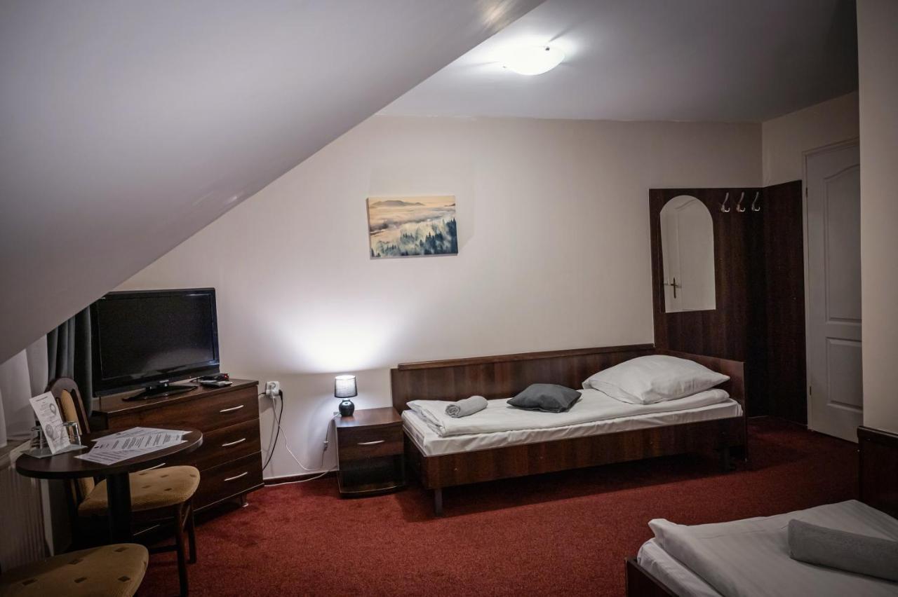 Bed and Breakfast Czarna Owca Истебна Экстерьер фото