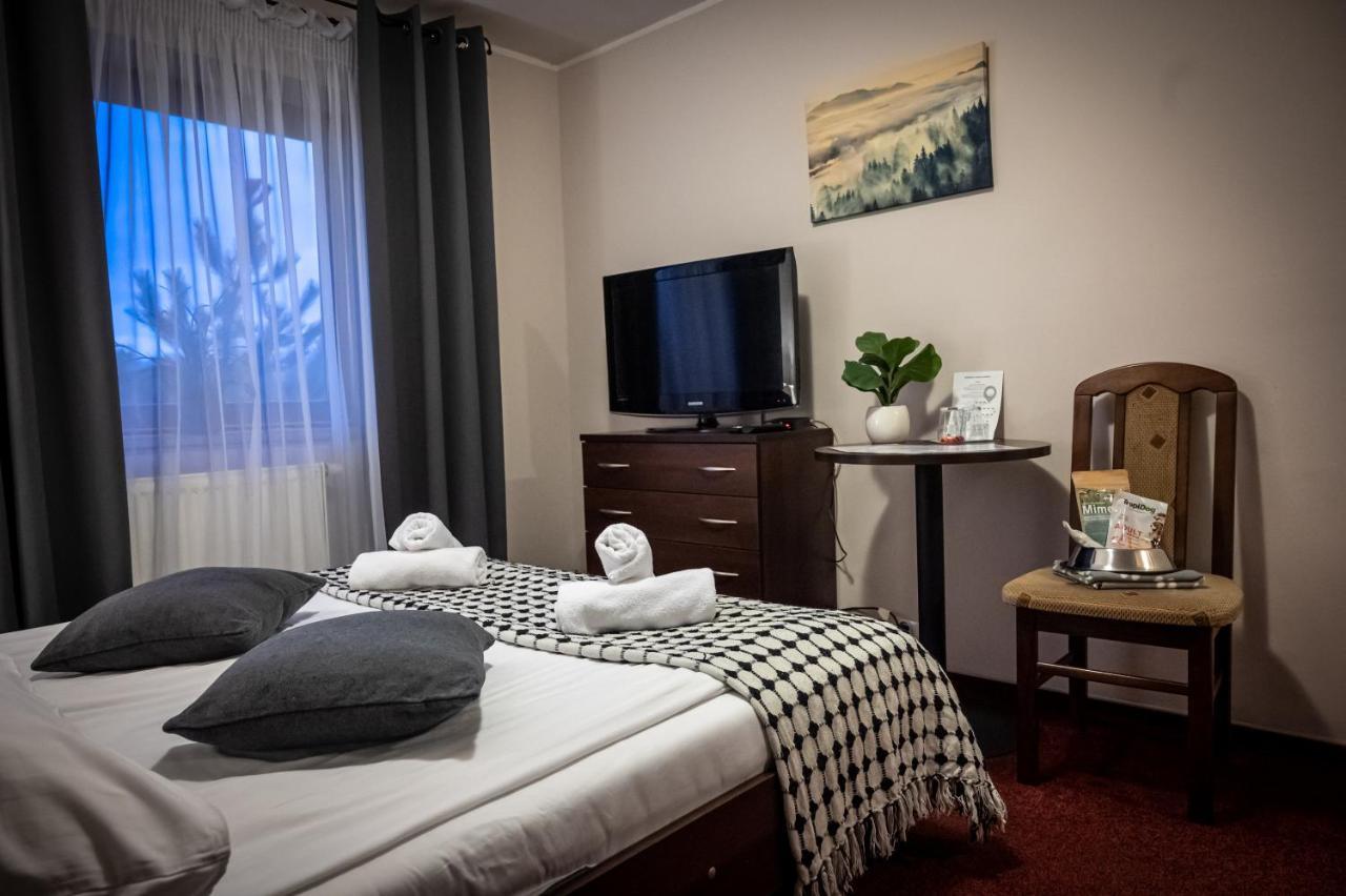 Bed and Breakfast Czarna Owca Истебна Экстерьер фото