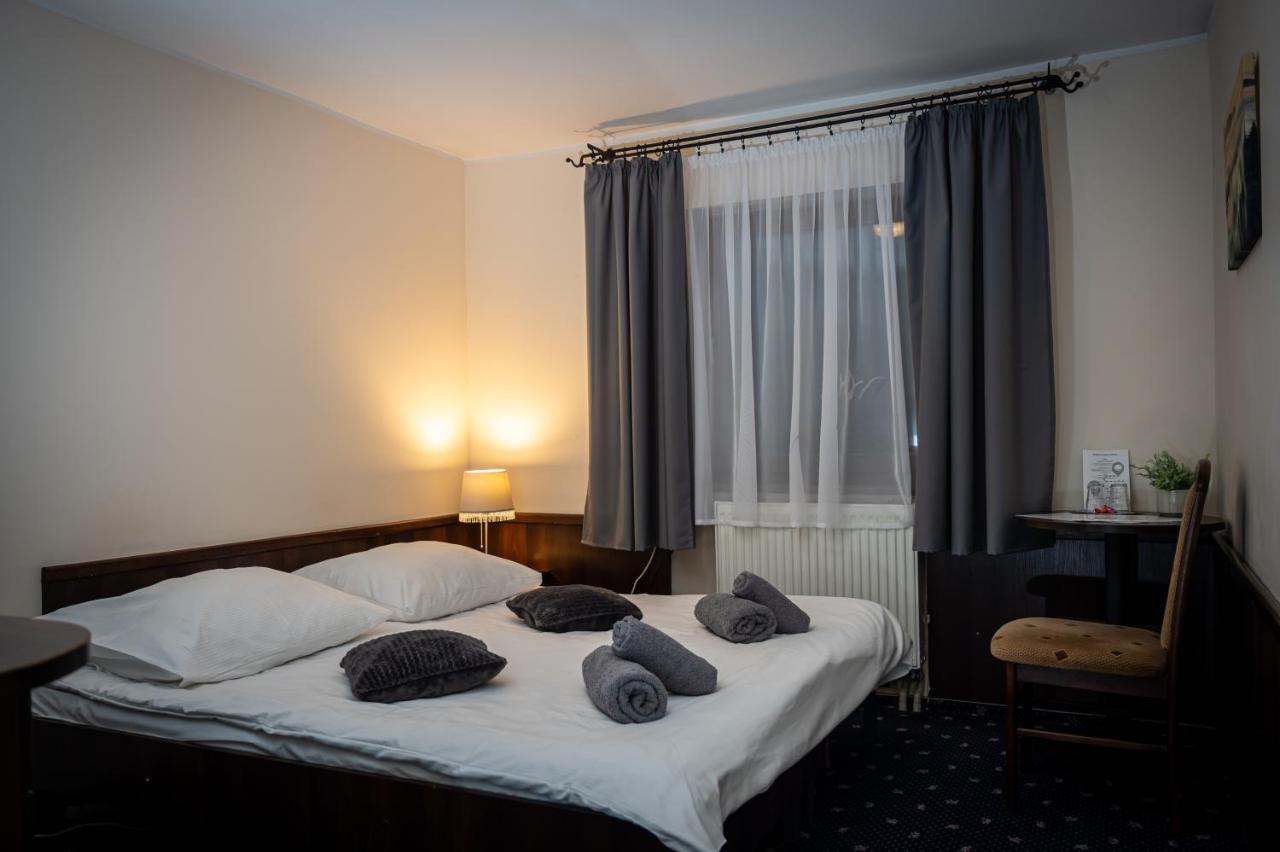 Bed and Breakfast Czarna Owca Истебна Экстерьер фото