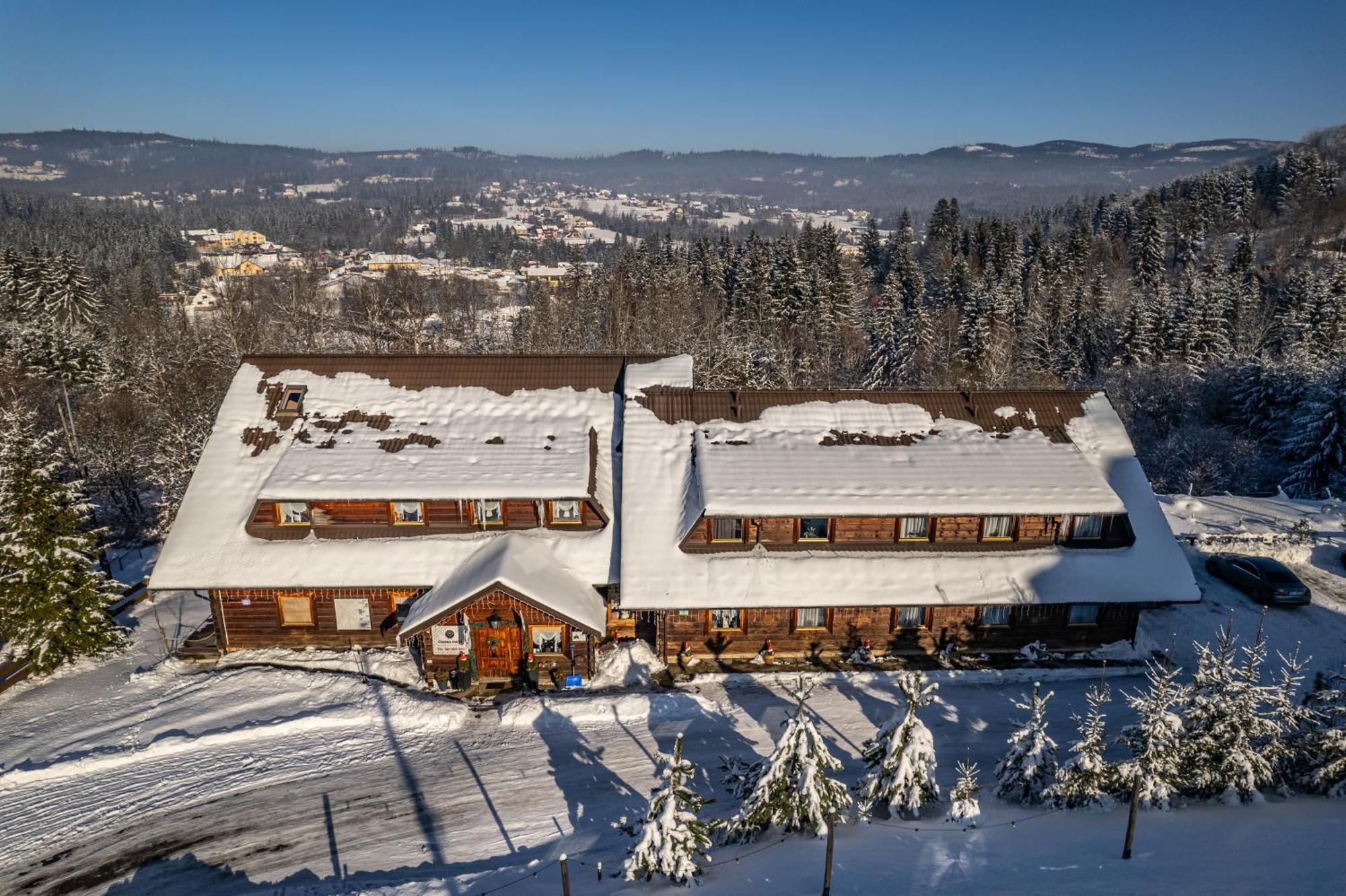 Bed and Breakfast Czarna Owca Истебна Экстерьер фото